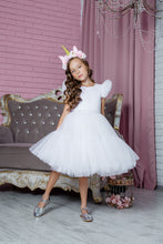 Load image into Gallery viewer, Tiffany dress in white