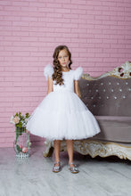 Load image into Gallery viewer, Tiffany dress in white
