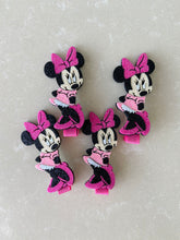Load image into Gallery viewer, Pair of Minnie Mouse hair clips
