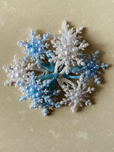 Load image into Gallery viewer, Pair of Pearl Snowflake click clack hair clips
